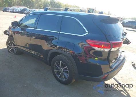 2017 Toyota Highlander Xle из США, поврежденный, VIN 5TDJZRFH8HS510102